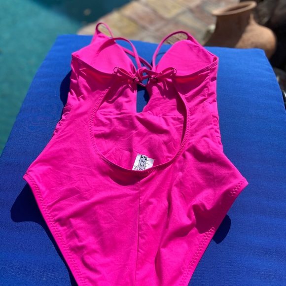 BECCA pink Tie Back One-Piece Swimsuit 
Brand new - Picture 4 of 4
